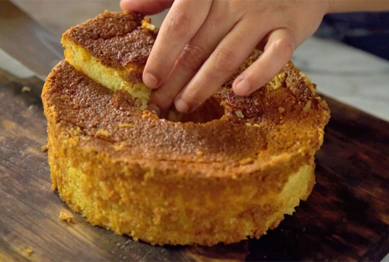 Bolo de leite condensado sem farinha de trigo