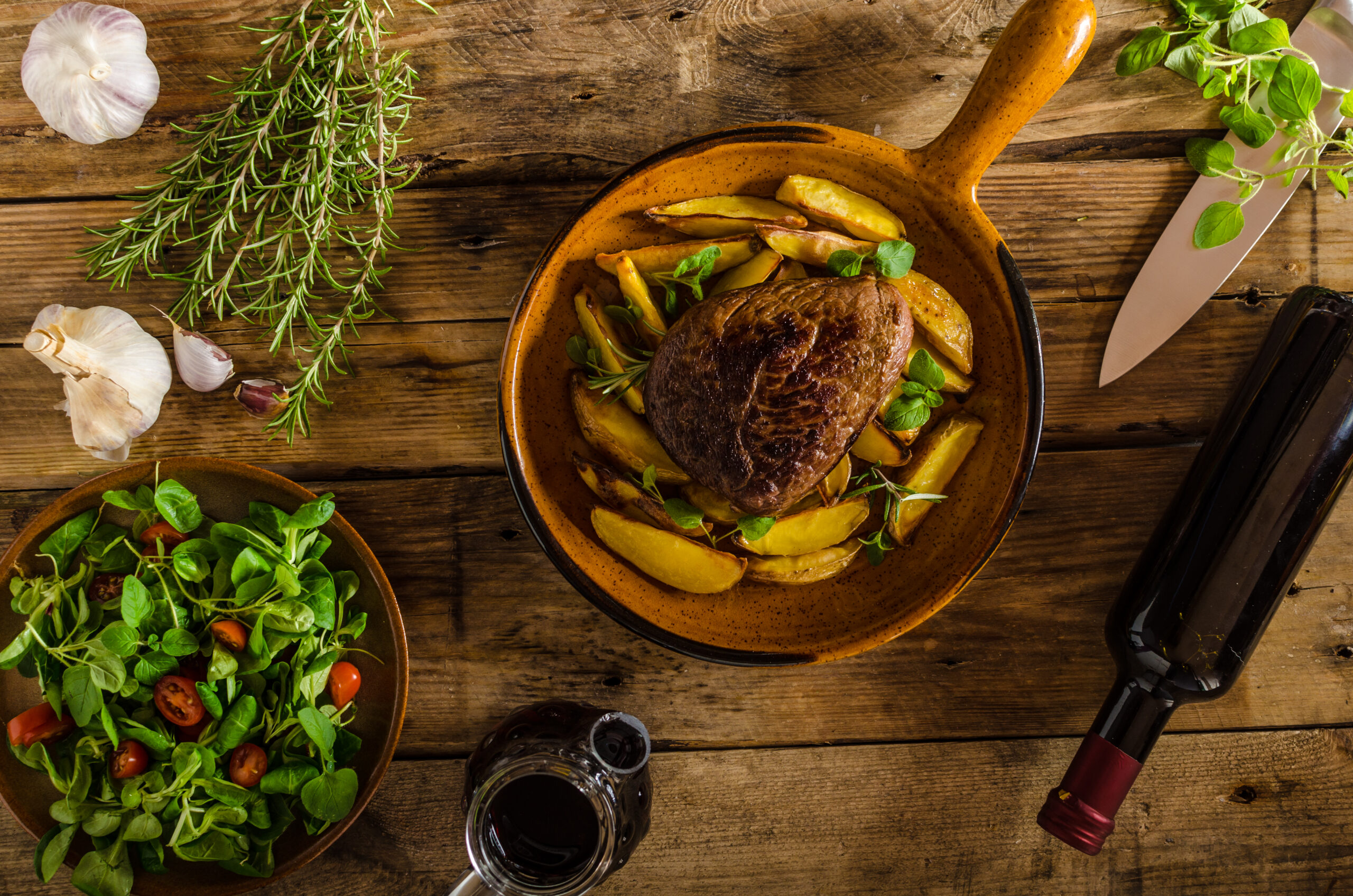 file-mignon-molho-vinho-batatas-rusticas-super-andreazza